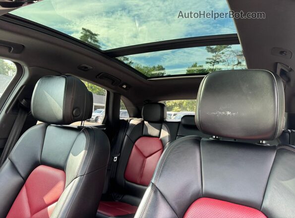 WP1AA2A59JLB03049 2018 PORSCHE MACAN Black Vista de los asientos traseros