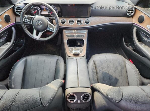 W1KZF8DBXLA770467 2020 MERCEDES-BENZ E Белый Вид щитка приборов
