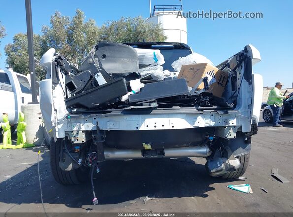 7FCTGAAA1NN015309 2022 RIVIAN R1T White Widok z przodu