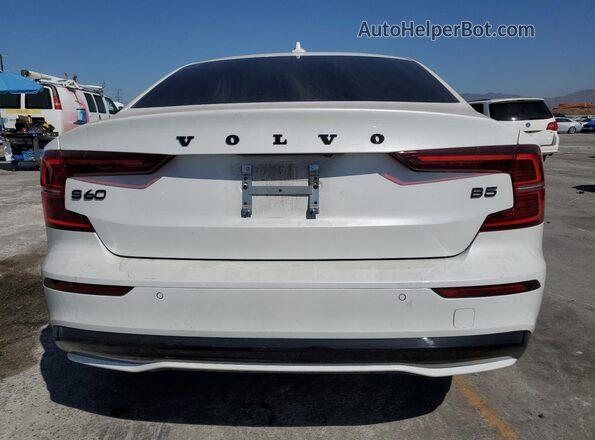 7JRL12FH4RG284595 2024 VOLVO S60 White Rear view