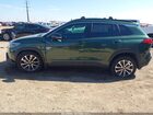 2025 Toyota Corolla Cross Xle Зеленый vin: 7MUDAAAG9SV125813