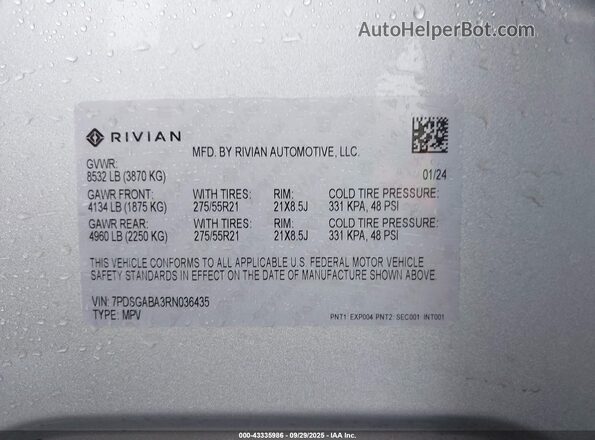 7PDSGABA3RN036435 2024 RIVIAN R1S Gray Engine compartment view
