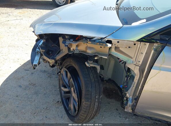 7SAXCBE52TF472585 2026 TESLA MODEL X Silver Вид спереду