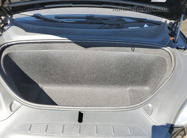 7SAXCBE65NF329920 2022 TESLA MODEL Black Vista del compartimento del motor