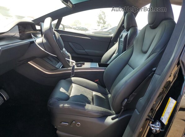 7SAXCBE65NF329920 2022 TESLA MODEL Black Vista interior delantera