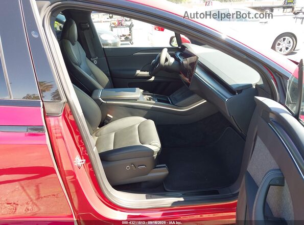7SAXCBE68NF337848 2022 TESLA MODEL X Красный Вид салона спереди