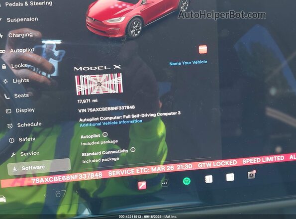 7SAXCBE68NF337848 2022 TESLA MODEL X Красный Панорамный вид салона 360°