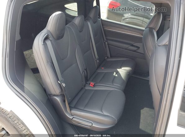 7SAXCDE58NF339943 2022 TESLA MODEL X Белый Вид наклейки с VIN-кодом
