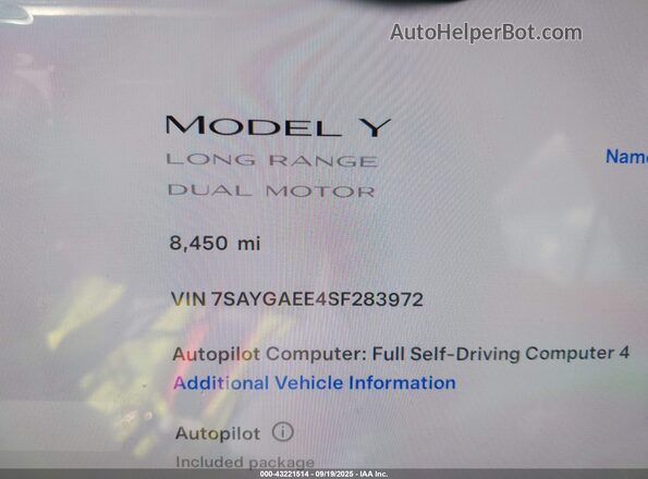 7SAYGAEE4SF283972 2025 TESLA MODEL Y White Widok tylnych siedzeń