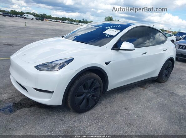 7SAYGAEE4SF283972 2025 TESLA MODEL Y White Przód lewy