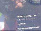 2025 Tesla Model Y Long Range Dual Motor Rear-wheel Drive Gray vin: 7SAYGDED6SA359486