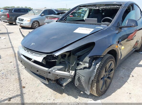 7SAYGDED6SA359486 2025 TESLA MODEL Y Gray 