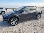 2024 Tesla Model Y Black vin: 7SAYGDED7RF009961