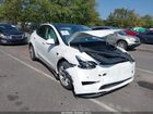 2022 Tesla Model Y Long Range Dual Motor All-wheel Drive White vin: 7SAYGDEE6NF419749