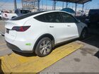 2023 Tesla Model Y Awd/long Range Dual Motor All-wheel Drive Белый vin: 7SAYGDEE6PF713090