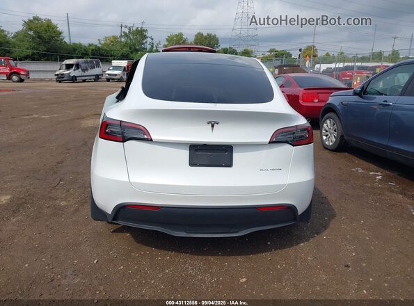 7SAYGDEE8PA125043 2023 TESLA MODEL Y White 