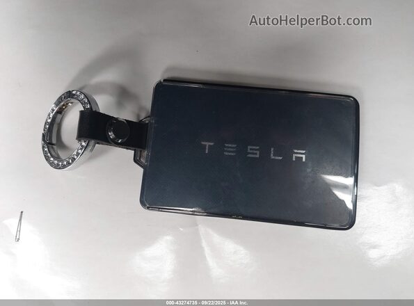 7SAYGDEF1NF509934 2022 TESLA MODEL Y Red Вид панелі приладів