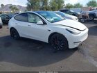 2022 Tesla Model Y Performance Dual Motor All-wheel Drive White vin: 7SAYGDEF7NF398189