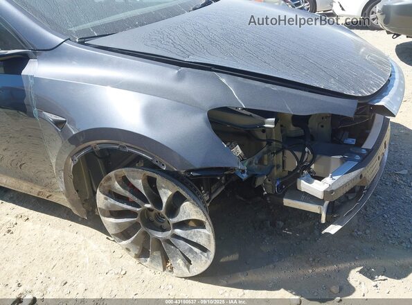 7SAYGDEF7SA371602 2025 TESLA MODEL Y Black წინა ხედი