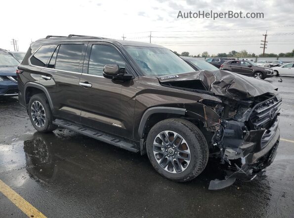 7SVAAABA1PX015899 2023 TOYOTA SEQUOIA Коричневый Передняя правая четверть