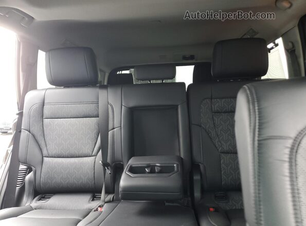 7SVAAABA1PX015899 2023 TOYOTA SEQUOIA Коричневый Вид задних сидений
