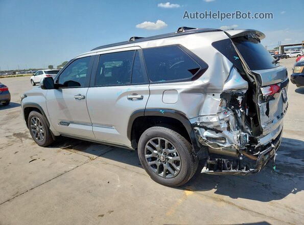 7SVAAABA1SX056784 2025 TOYOTA SEQUOIA Silver Tył lewy