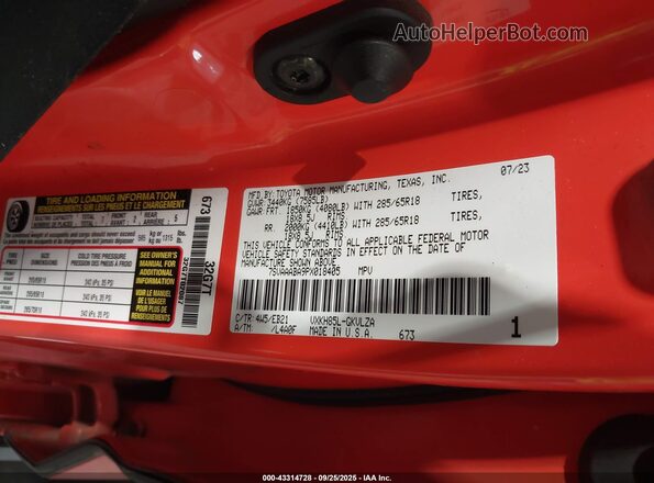 7SVAAABA9PX018405 2023 TOYOTA SEQUOIA Оранжевый Вид подкапотного пространства