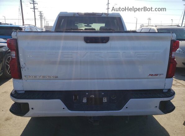 1GCPWCED7NZ125588 2022 CHEVROLET SILVERADO Белый Вид салона спереди
