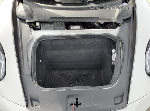 WP0AB2A93NS220803 2022 PORSCHE 911 Серебряный Вид подкапотного пространства