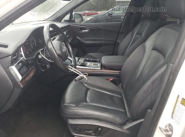 WA1LXAF74LD002330 2020 AUDI Q7 White Вид панелі приладів