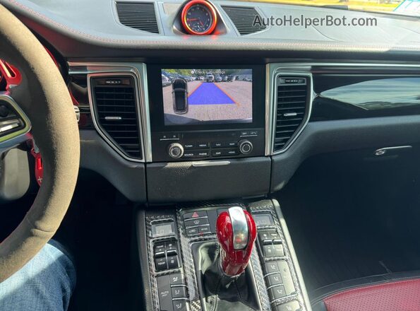 WP1AA2A59JLB03049 2018 PORSCHE MACAN Black Vista interior trasera