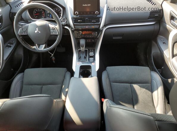 JA4ATWAA8SZ004604 2025 MITSUBISHI ECLIPSE Серебряный Вид щитка приборов