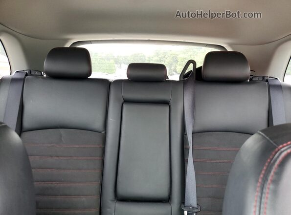 JA4AP3AW5JZ001544 2018 MITSUBISHI OUTLANDER Silver Widok tylnych siedzeń