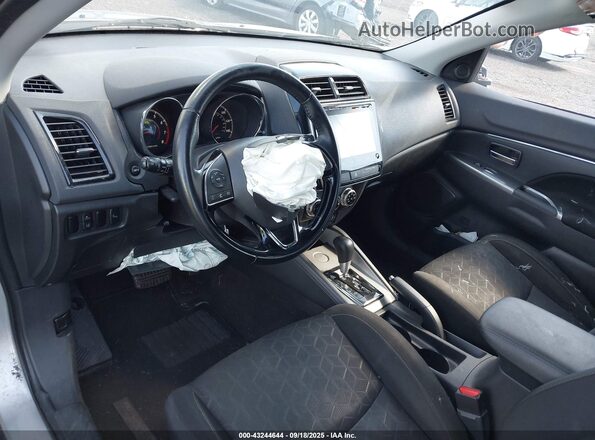 JA4APVAU5MU009638 2021 MITSUBISHI OUTLANDER SPORT Серебряный 