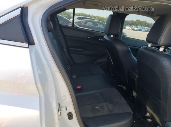 JA4ASWAA8NZ004349 2022 MITSUBISHI ECLIPSE White Widok wnętrza z tyłu