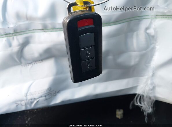 JA4ASWAA9NZ050028 2022 MITSUBISHI ECLIPSE CROSS Синий Вид панели приборов