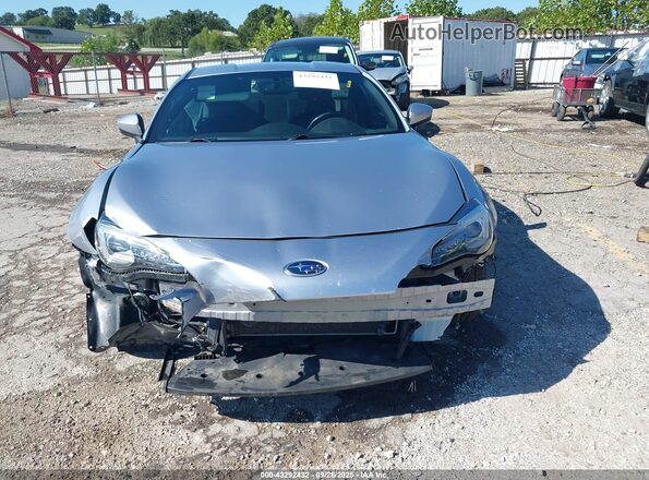 JF1ZCAC11K9601706 2019 SUBARU BRZ Серебряный Вид задней части салона