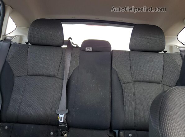 JF2GTAAC7JG314940 2018 SUBARU CROSSTREK Blue Rear seats view