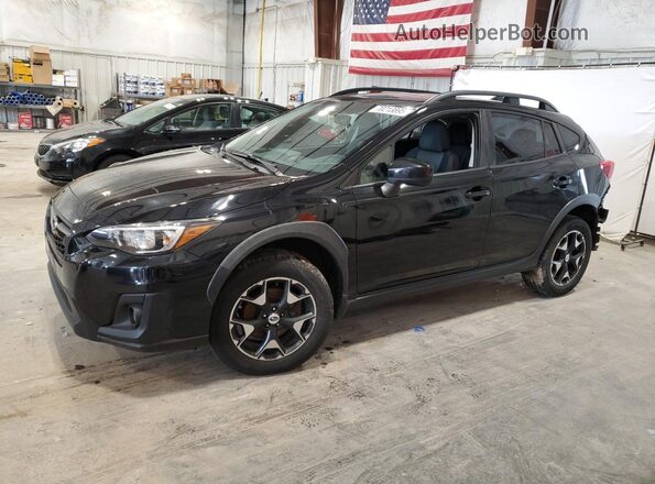 JF2GTABC9JH217098 2018 SUBARU CROSSTREK Черный Передняя левая четверть