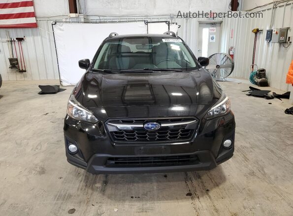 JF2GTABC9JH217098 2018 SUBARU CROSSTREK Черный Вид спереди