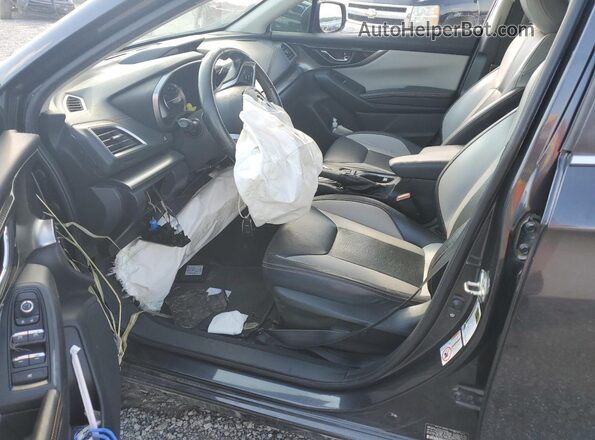 JF2GTAJC3J8237736 2018 SUBARU CROSSTREK Gray წინა სალონის ხედი