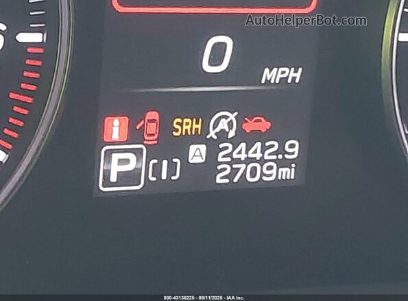 JF2GUHDC4S8247730 2025 SUBARU CROSSTREK Белый 