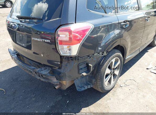 JF2SJAEC8JH507313 2018 SUBARU FORESTER 2.5 Black 