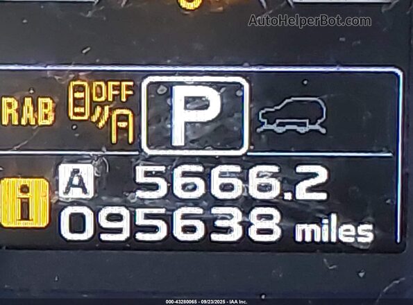JF2SJAWC2JH608507 2018 SUBARU FORESTER Бордовый 
