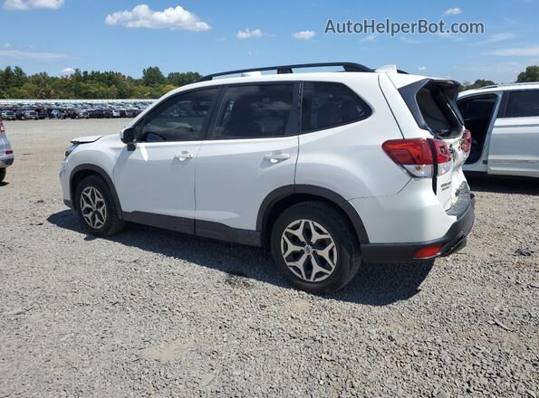 JF2SKAJC4MH442953 2021 SUBARU FORESTER White Rear left