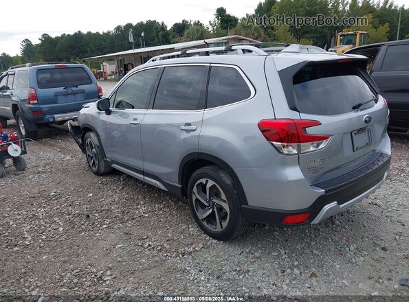 JF2SKARC4PH471054 2023 SUBARU FORESTER Серебряный Задняя левая четверть