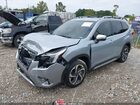 2023 Subaru Forester Touring Серебряный vin: JF2SKARC4PH471054