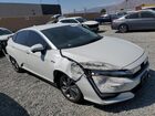 2018 Honda Clarity Белый vin: JHMZC5F13JC015439