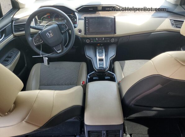 JHMZC5F13JC015439 2018 HONDA CLARITY Белый Вид панели приборов