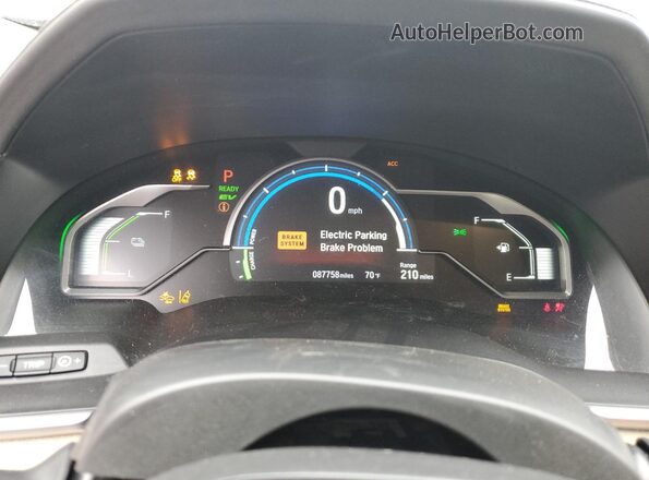 JHMZC5F38JC005894 2018 HONDA CLARITY Белый Вид щитка приборов